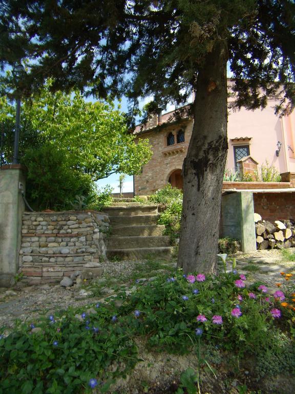 Nido Di Rondine Apartman Montespertoli Kültér fotó